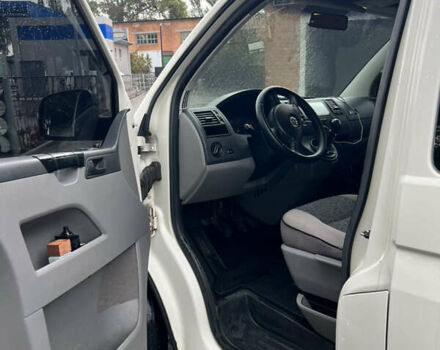 Белый Фольксваген Transporter, объемом двигателя 1.9 л и пробегом 500 тыс. км за 8500 $, фото 5 на Automoto.ua