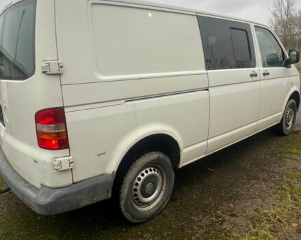 Белый Фольксваген Transporter, объемом двигателя 2.5 л и пробегом 398 тыс. км за 5831 $, фото 3 на Automoto.ua