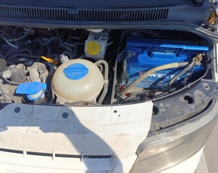 Фольксваген Transporter 2007 в Борисполе на Automoto.ua Белый Фольксваген Transporter, объемом двигателя 2.5 л и пробегом 303 тыс. км за 10500 $, фото 11 на Automoto.ua