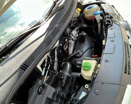 Білий Фольксваген Transporter, об'ємом двигуна 1.9 л та пробігом 280 тис. км за 9200 $, фото 8 на Automoto.ua