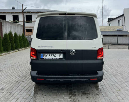 Білий Фольксваген Transporter, об'ємом двигуна 2.46 л та пробігом 308 тис. км за 10500 $, фото 3 на Automoto.ua