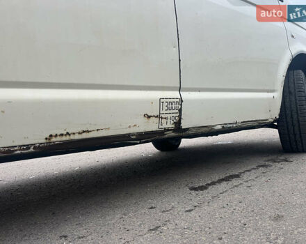 Белый Фольксваген Transporter, объемом двигателя 2.46 л и пробегом 445 тыс. км за 5900 $, фото 4 на Automoto.ua