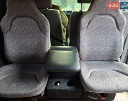 Белый Фольксваген Transporter, объемом двигателя 1.9 л и пробегом 337 тыс. км за 8500 $, фото 5 на Automoto.ua