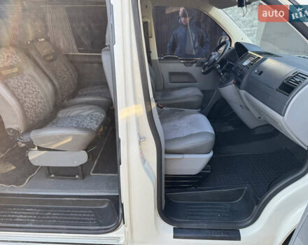 Белый Фольксваген Transporter, объемом двигателя 1.9 л и пробегом 293 тыс. км за 9850 $, фото 39 на Automoto.ua