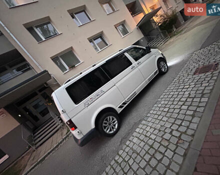 Белый Фольксваген Transporter, объемом двигателя 2.46 л и пробегом 425 тыс. км за 7000 $, фото 5 на Automoto.ua