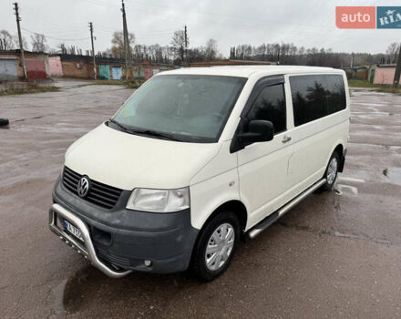 Белый Фольксваген Transporter, объемом двигателя 2.46 л и пробегом 296 тыс. км за 10650 $, фото 1 на Automoto.ua