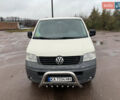 Белый Фольксваген Transporter, объемом двигателя 2.46 л и пробегом 296 тыс. км за 10650 $, фото 2 на Automoto.ua