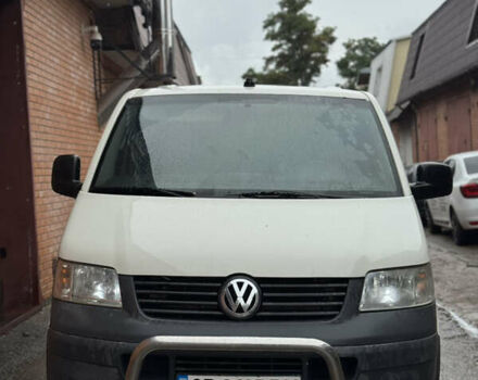 Белый Фольксваген Transporter, объемом двигателя 2.5 л и пробегом 305 тыс. км за 10200 $, фото 1 на Automoto.ua