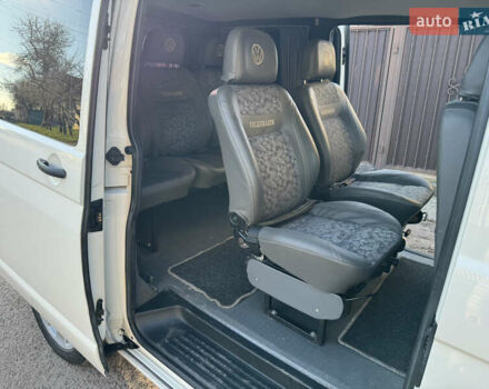 Белый Фольксваген Transporter, объемом двигателя 1.9 л и пробегом 293 тыс. км за 9850 $, фото 13 на Automoto.ua