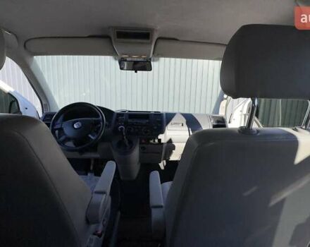 Білий Фольксваген Transporter, об'ємом двигуна 1.9 л та пробігом 246 тис. км за 12800 $, фото 16 на Automoto.ua