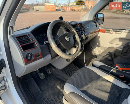 Білий Фольксваген Transporter, об'ємом двигуна 2.46 л та пробігом 291 тис. км за 9500 $, фото 19 на Automoto.ua