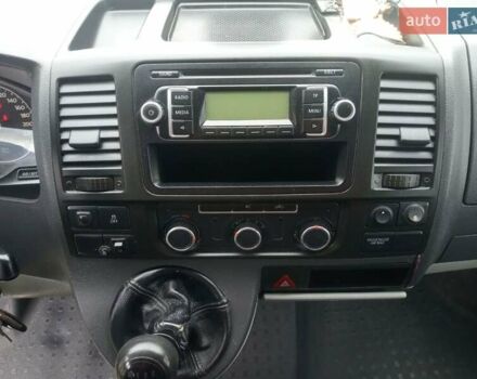 Белый Фольксваген Transporter, объемом двигателя 2 л и пробегом 349 тыс. км за 11500 $, фото 13 на Automoto.ua