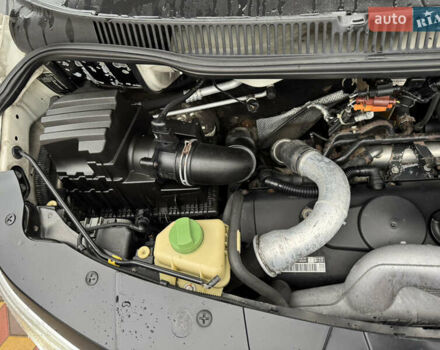 Белый Фольксваген Transporter, объемом двигателя 2.5 л и пробегом 269 тыс. км за 10600 $, фото 42 на Automoto.ua