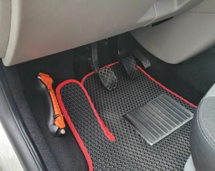 Білий Фольксваген Transporter, об'ємом двигуна 0 л та пробігом 300 тис. км за 10500 $, фото 5 на Automoto.ua