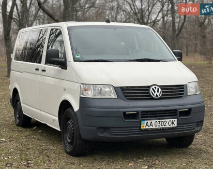 Белый Фольксваген Transporter, объемом двигателя 1.9 л и пробегом 352 тыс. км за 8599 $, фото 4 на Automoto.ua