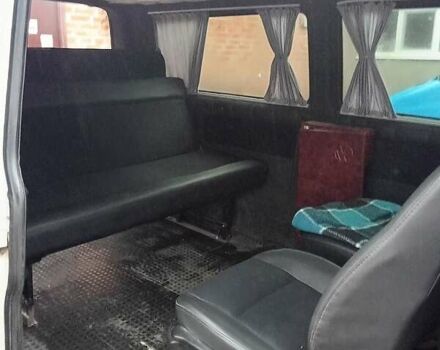 Белый Фольксваген Transporter, объемом двигателя 2 л и пробегом 374 тыс. км за 7500 $, фото 10 на Automoto.ua