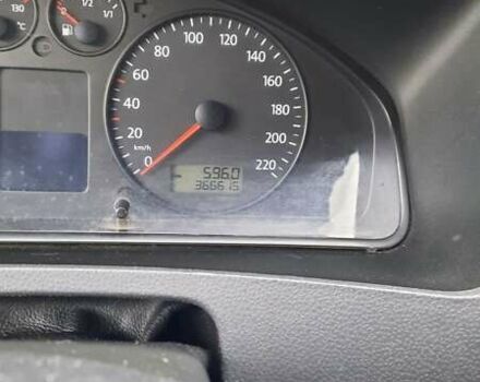 Белый Фольксваген Transporter, объемом двигателя 2.46 л и пробегом 366 тыс. км за 8000 $, фото 2 на Automoto.ua