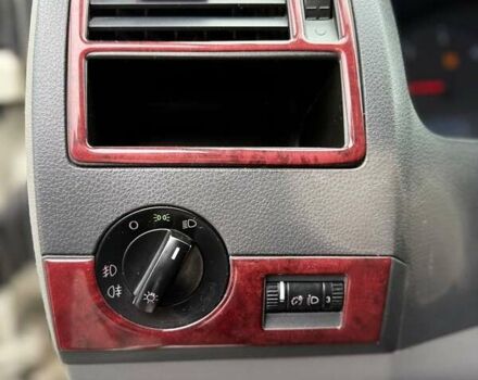 Білий Фольксваген Transporter, об'ємом двигуна 1.97 л та пробігом 318 тис. км за 9800 $, фото 15 на Automoto.ua