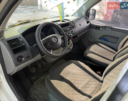 Белый Фольксваген Transporter, объемом двигателя 1.9 л и пробегом 235 тыс. км за 5800 $, фото 5 на Automoto.ua