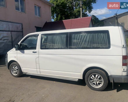 Белый Фольксваген Transporter, объемом двигателя 1.97 л и пробегом 240 тыс. км за 11500 $, фото 3 на Automoto.ua