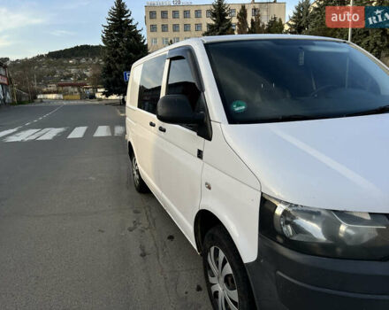 Белый Фольксваген Transporter, объемом двигателя 1.97 л и пробегом 425 тыс. км за 10000 $, фото 5 на Automoto.ua