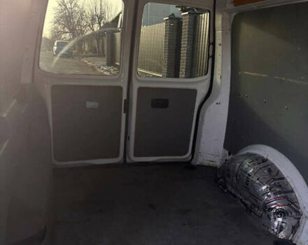 Белый Фольксваген Transporter, объемом двигателя 2 л и пробегом 370 тыс. км за 11000 $, фото 5 на Automoto.ua