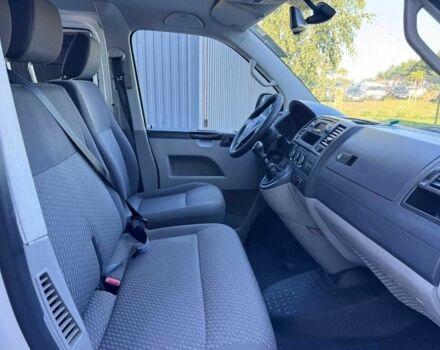 Белый Фольксваген Transporter, объемом двигателя 2 л и пробегом 243 тыс. км за 7200 $, фото 12 на Automoto.ua