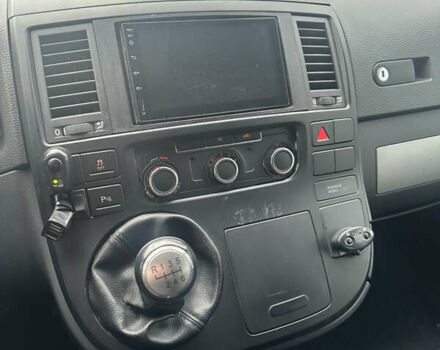 Білий Фольксваген Transporter, об'ємом двигуна 2 л та пробігом 280 тис. км за 10777 $, фото 14 на Automoto.ua