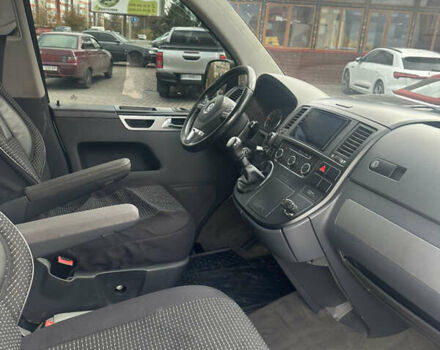 Білий Фольксваген Transporter, об'ємом двигуна 2 л та пробігом 280 тис. км за 10777 $, фото 7 на Automoto.ua