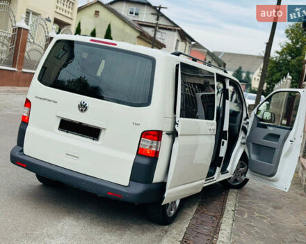 Белый Фольксваген Transporter, объемом двигателя 2 л и пробегом 312 тыс. км за 12700 $, фото 47 на Automoto.ua
