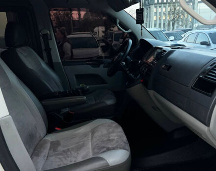 Белый Фольксваген Transporter, объемом двигателя 2 л и пробегом 382 тыс. км за 13700 $, фото 13 на Automoto.ua