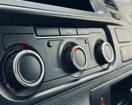 Белый Фольксваген Transporter, объемом двигателя 2 л и пробегом 312 тыс. км за 12700 $, фото 18 на Automoto.ua