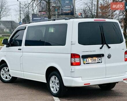 Белый Фольксваген Transporter, объемом двигателя 2 л и пробегом 190 тыс. км за 13999 $, фото 3 на Automoto.ua