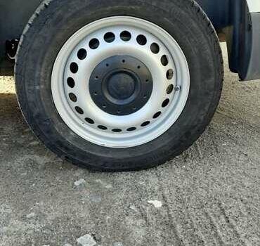 Белый Фольксваген Transporter, объемом двигателя 2 л и пробегом 199 тыс. км за 12800 $, фото 28 на Automoto.ua