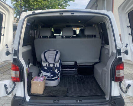 Білий Фольксваген Transporter, об'ємом двигуна 2 л та пробігом 467 тис. км за 14800 $, фото 5 на Automoto.ua
