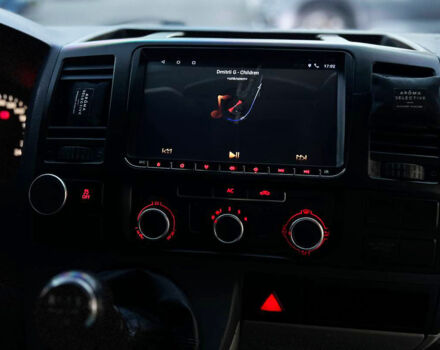 Белый Фольксваген Transporter, объемом двигателя 2 л и пробегом 382 тыс. км за 13700 $, фото 12 на Automoto.ua