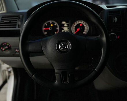 Белый Фольксваген Transporter, объемом двигателя 2 л и пробегом 382 тыс. км за 13700 $, фото 10 на Automoto.ua