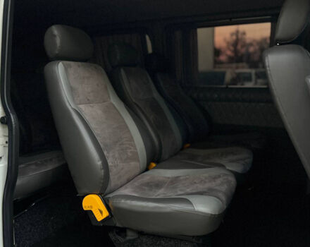 Белый Фольксваген Transporter, объемом двигателя 2 л и пробегом 382 тыс. км за 13700 $, фото 14 на Automoto.ua