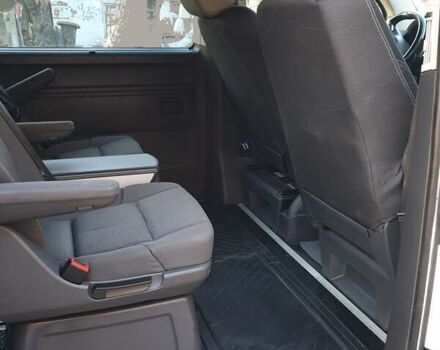 Белый Фольксваген Transporter, объемом двигателя 2 л и пробегом 330 тыс. км за 18500 $, фото 3 на Automoto.ua