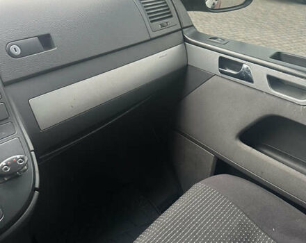 Білий Фольксваген Transporter, об'ємом двигуна 2 л та пробігом 280 тис. км за 10777 $, фото 15 на Automoto.ua