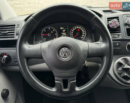 Білий Фольксваген Transporter, об'ємом двигуна 2 л та пробігом 414 тис. км за 10700 $, фото 8 на Automoto.ua