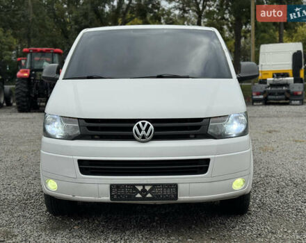 Білий Фольксваген Transporter, об'ємом двигуна 2 л та пробігом 414 тис. км за 10700 $, фото 2 на Automoto.ua