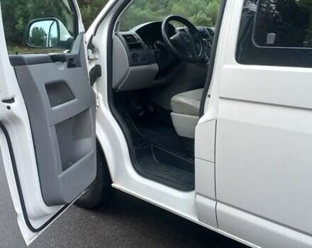 Білий Фольксваген Transporter, об'ємом двигуна 2 л та пробігом 320 тис. км за 12900 $, фото 9 на Automoto.ua