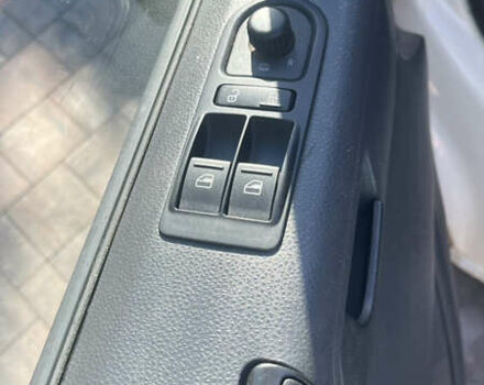 Белый Фольксваген Transporter, объемом двигателя 1.97 л и пробегом 329 тыс. км за 12500 $, фото 20 на Automoto.ua