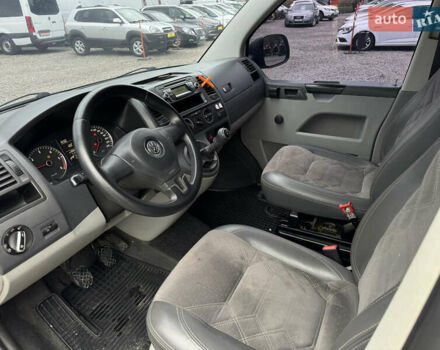 Білий Фольксваген Transporter, об'ємом двигуна 2 л та пробігом 414 тис. км за 10700 $, фото 6 на Automoto.ua