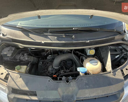 Белый Фольксваген Transporter, объемом двигателя 1.97 л и пробегом 329 тыс. км за 12500 $, фото 10 на Automoto.ua