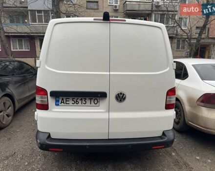 Белый Фольксваген Transporter, объемом двигателя 2 л и пробегом 290 тыс. км за 13500 $, фото 4 на Automoto.ua