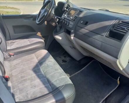 Белый Фольксваген Transporter, объемом двигателя 1.97 л и пробегом 235 тыс. км за 13800 $, фото 18 на Automoto.ua