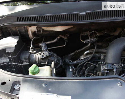 Білий Фольксваген Transporter, об'ємом двигуна 2 л та пробігом 282 тис. км за 15000 $, фото 16 на Automoto.ua