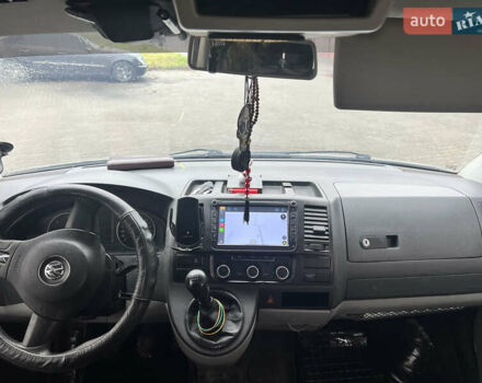 Белый Фольксваген Transporter, объемом двигателя 1.97 л и пробегом 278 тыс. км за 11000 $, фото 1 на Automoto.ua